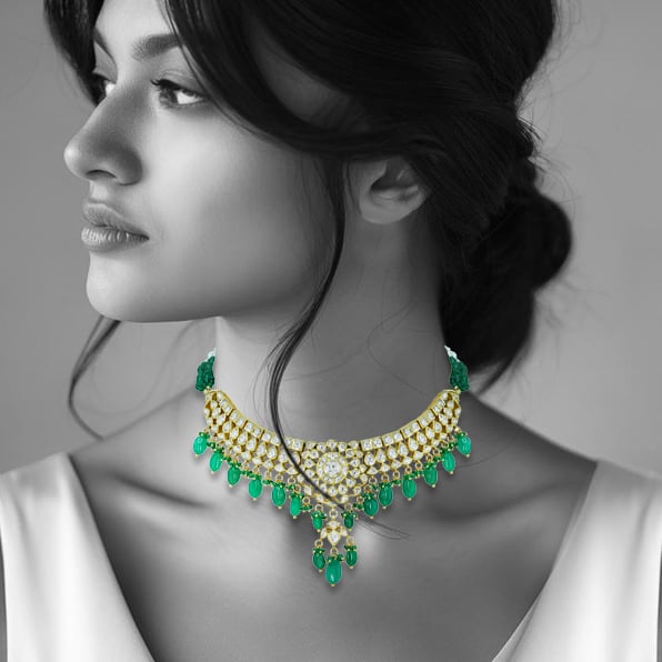 Polki Diamond Necklace with Captivating Design and Emerald Drops